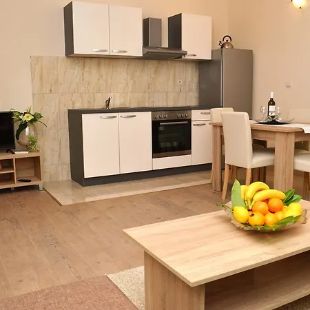 شقة Ancica سبليت